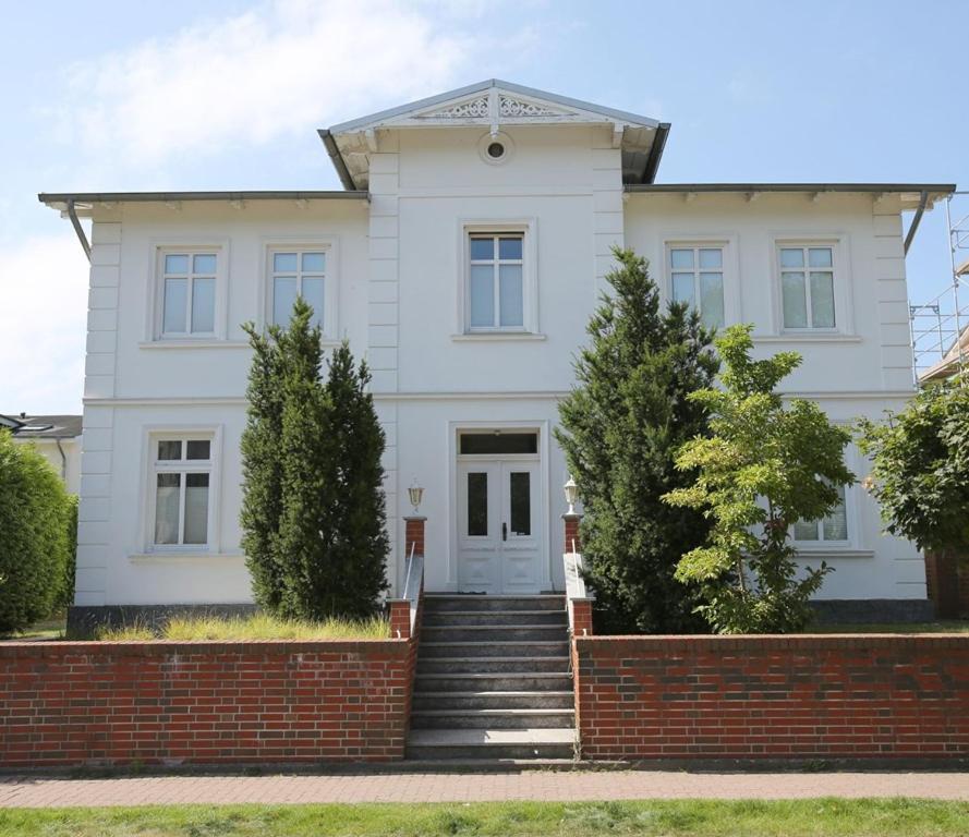 Strandnahe Fewo Mit Terrasse, Villa Vergissmeinnicht 01, Binz Luaran gambar